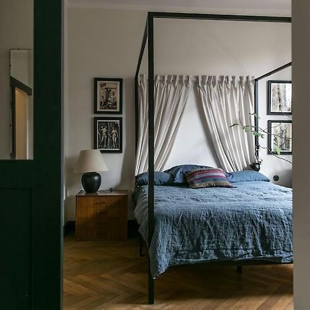 Dark Blue Apartment Warsawa Bagian luar foto